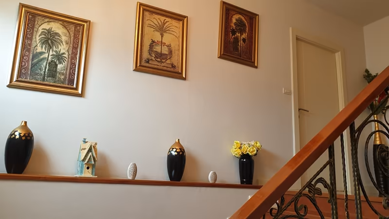 Piyathip Place Serviced Apartment - Image 1