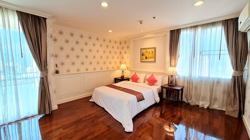 Piyathip Place Serviced Apartment - Image 10
