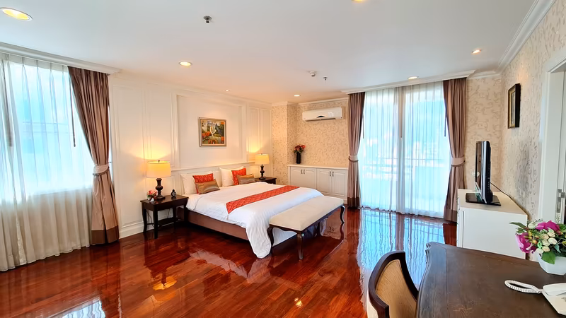 Piyathip Place Serviced Apartment - Image 3
