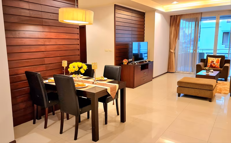 Piyathip Place Serviced Apartment - Image 4