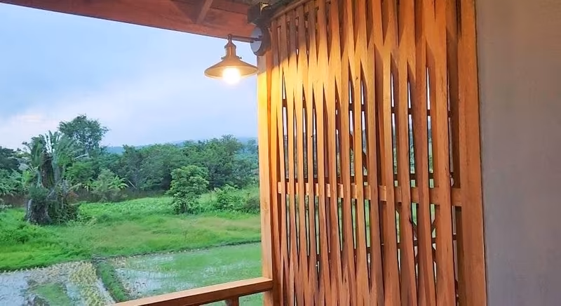3 卧室 独立房屋 出售 在 - Image 5