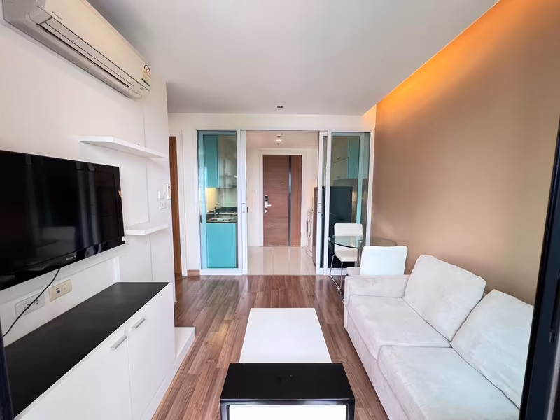 The Shine Condo - Image 10