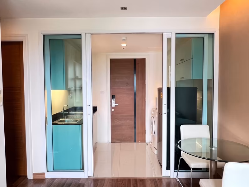The Shine Condo - Image 11