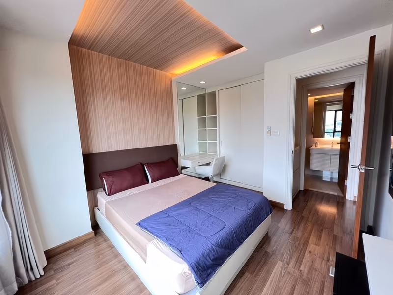 The Shine Condo - Image 14