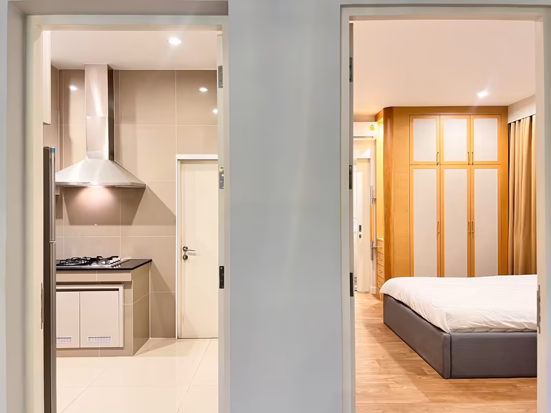 5 卧室 独立房屋 出售 在 - Image 6