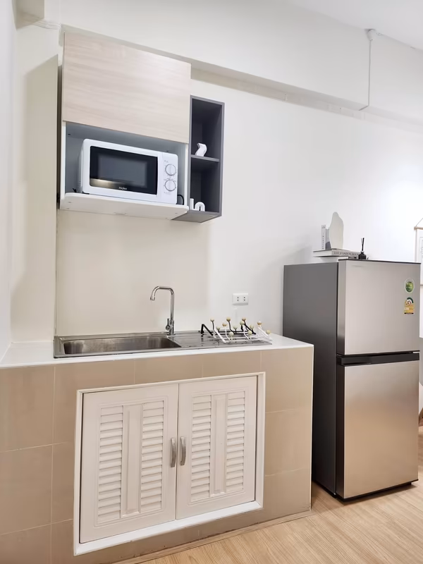 Impress Town Condominium - Image 6