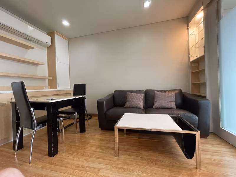 Le​ Luk Condominium​ Sukhumvit​ 69 - Image 1