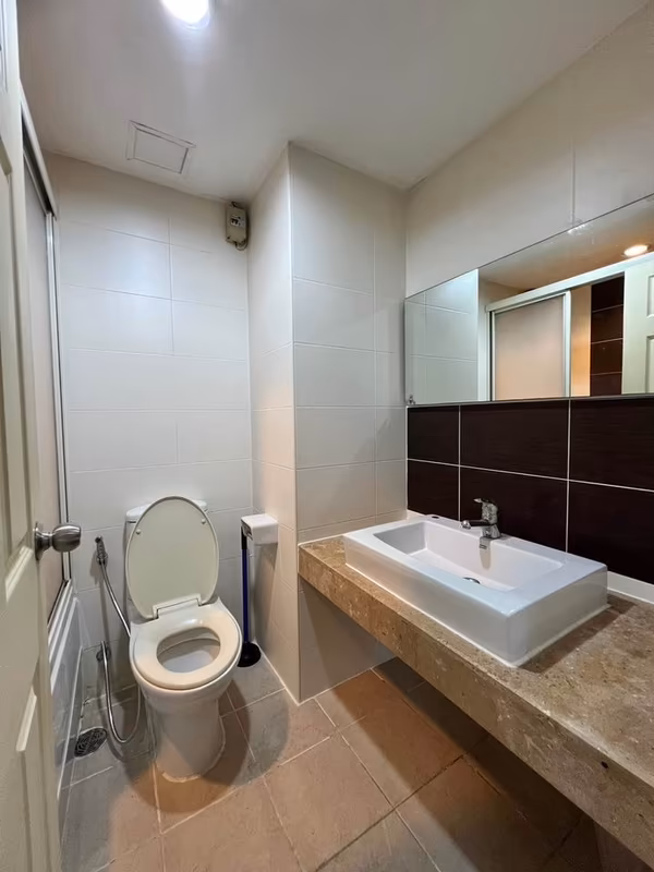 Grand Park View Asoke - Image 7