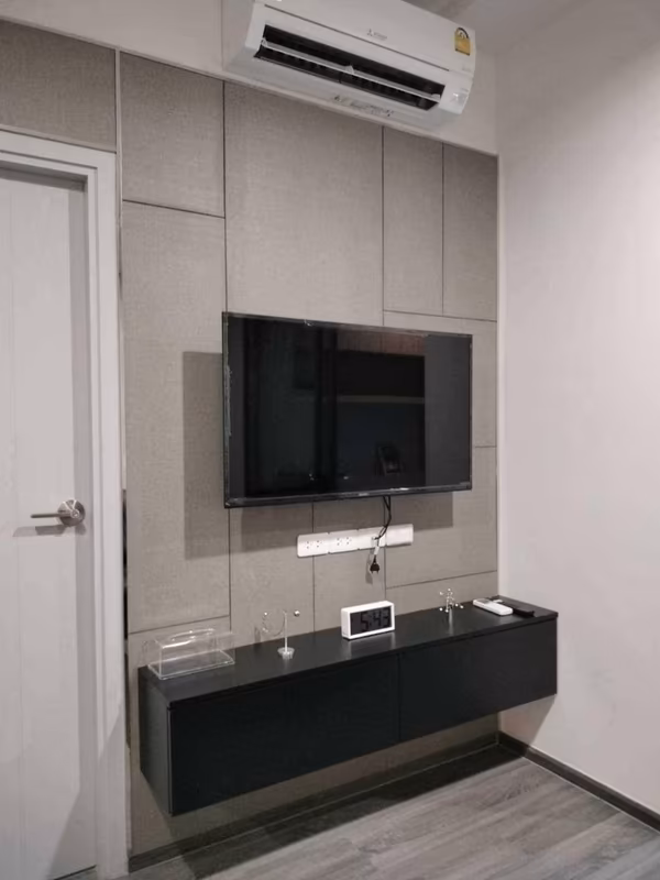 2 Bedroom Condo For Rent in Si Phraya, Bang Rak, Bangkok - Image 4