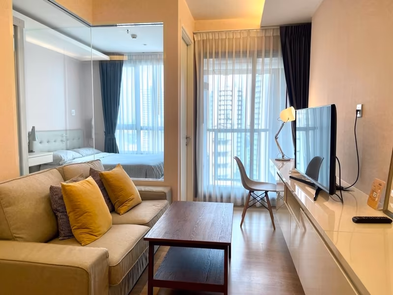 H Sukhumvit 43 - Image 7