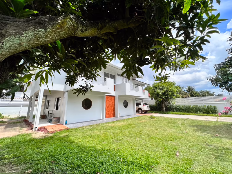5 Bedroom House For Sale in Pa Daet, Mueang Chiang Mai, Chiang Mai - Image 6