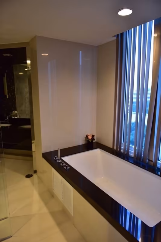 2 Bedroom Condo For Rent in Pathum Wan, Pathum Wan, Bangkok - Image 6