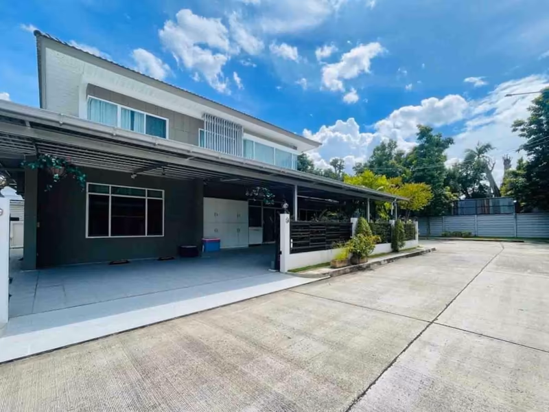 Perfect Place (San Phi Suea) - Image 16