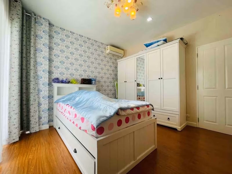 Perfect Place (San Phi Suea) - Image 18