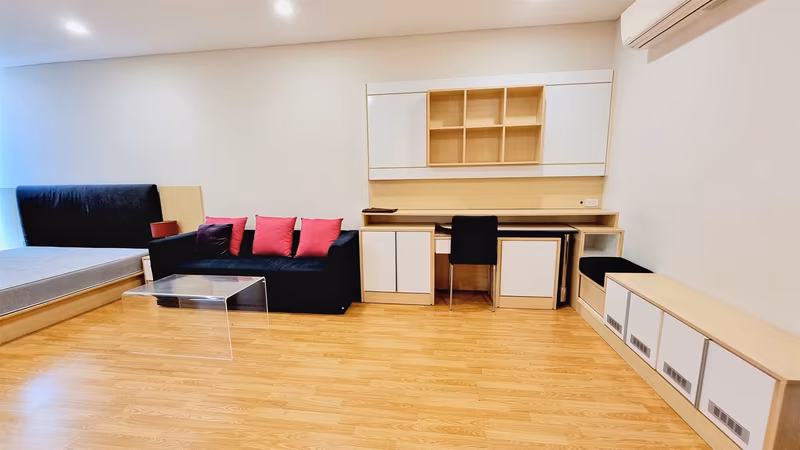 Le Luk Condominium - Image 7