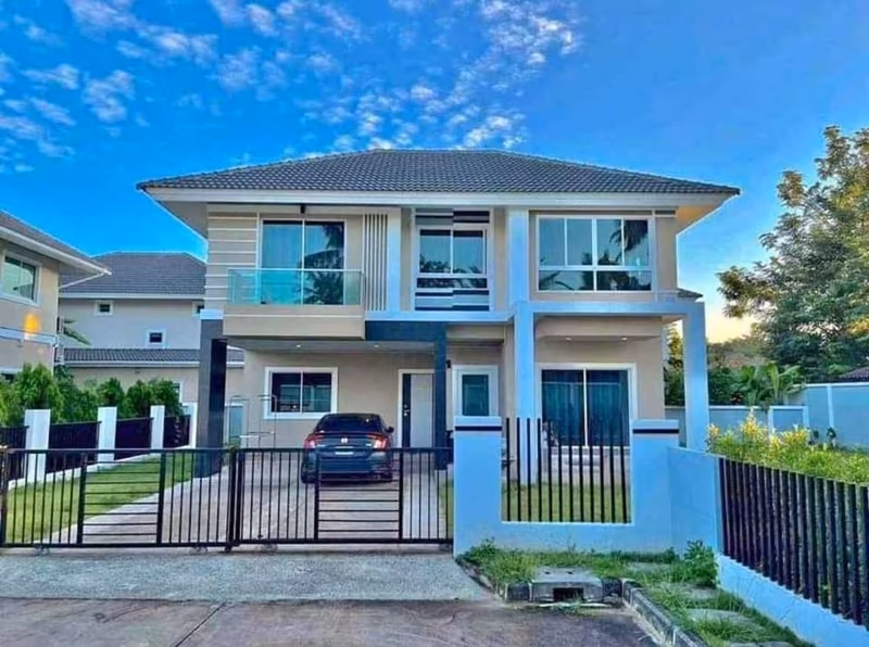 4 Bedroom House For Rent in Khlong Tan, Khlong Toei, Bangkok - Image 12