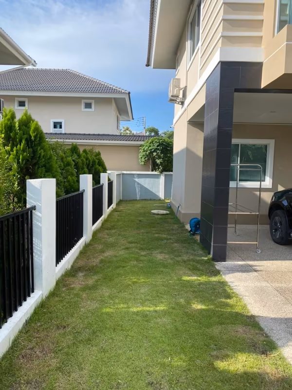 4 Bedroom House For Rent in Khlong Tan, Khlong Toei, Bangkok - Image 7