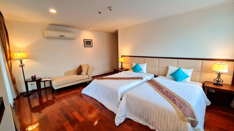 Piyathip Place Serviced Apartment - Image 12