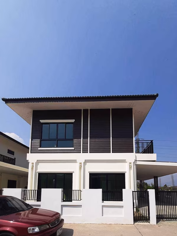 3 Bedroom House For Rent in Ban Waen, Hang Dong, Chiang Mai - Image 1