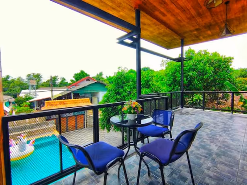 6 Bedroom House For Rent in Tha Wang Tan, Saraphi, Chiang Mai - Image 9