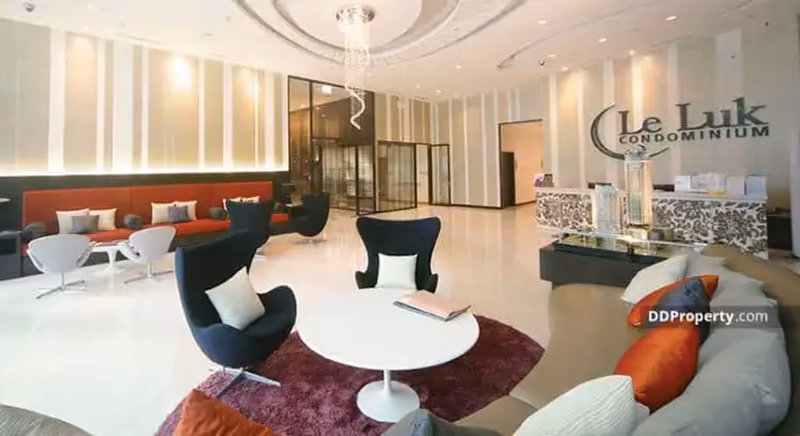 Le Luk Condominium - Image 9