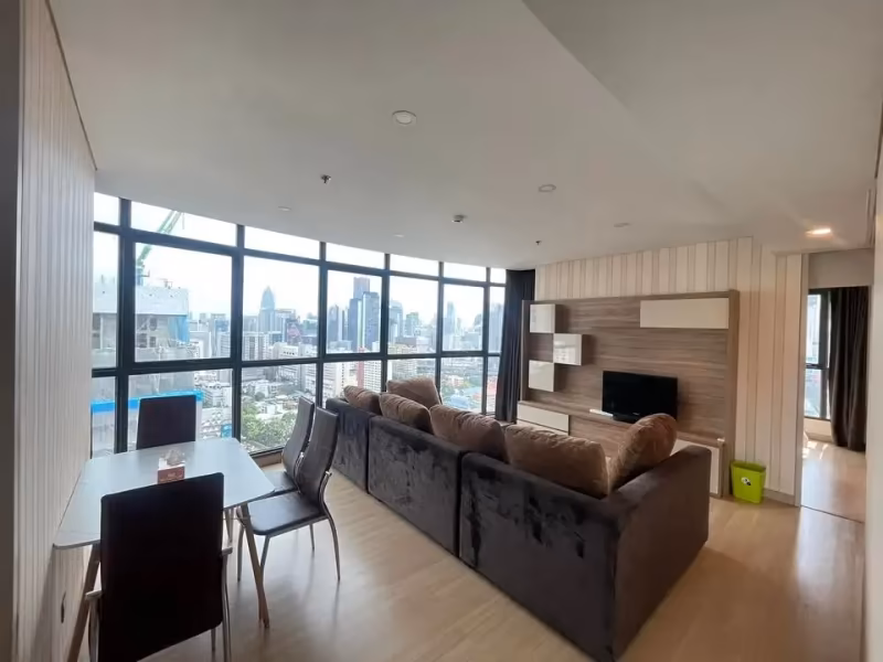 Lumpini Suite Phetchaburi-Makkasan - Image 1