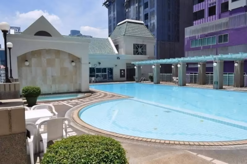 Sathorn House - Image 12