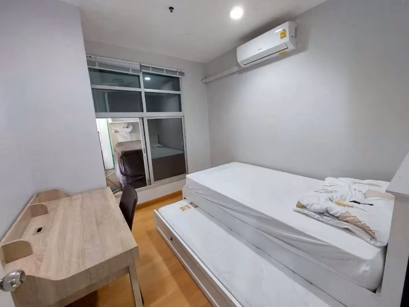 Sathorn House - Image 13