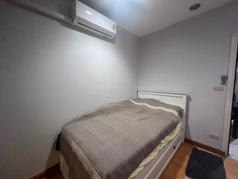 Sathorn House - Image 16