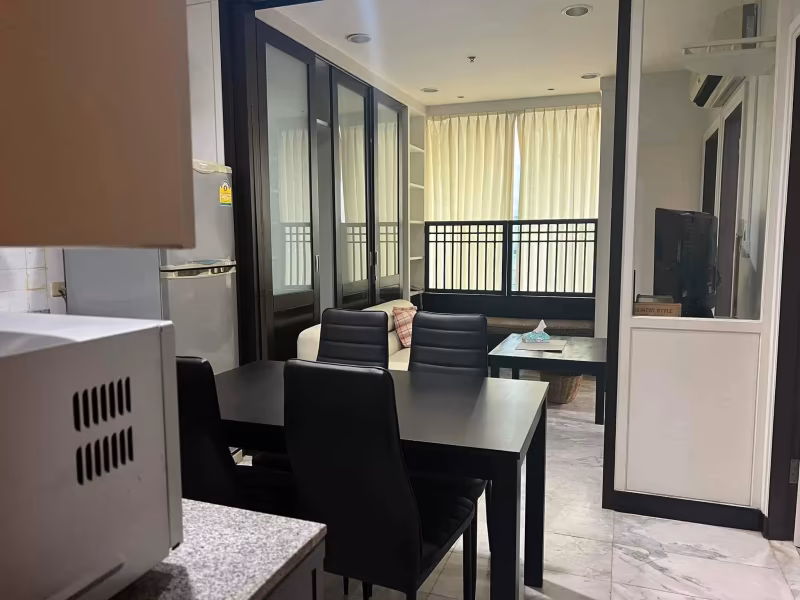 Sathorn House - Image 2