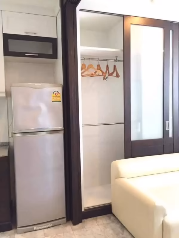 Sathorn House - Image 6