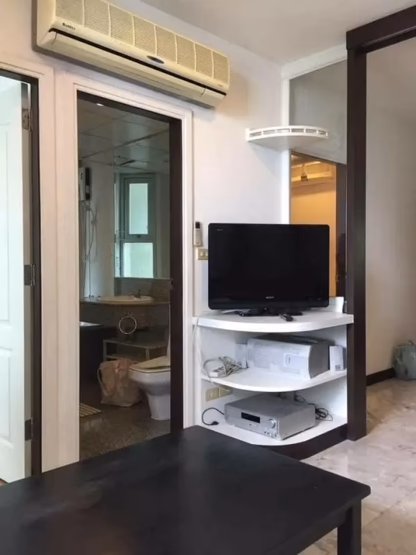 Sathorn House - Image 26