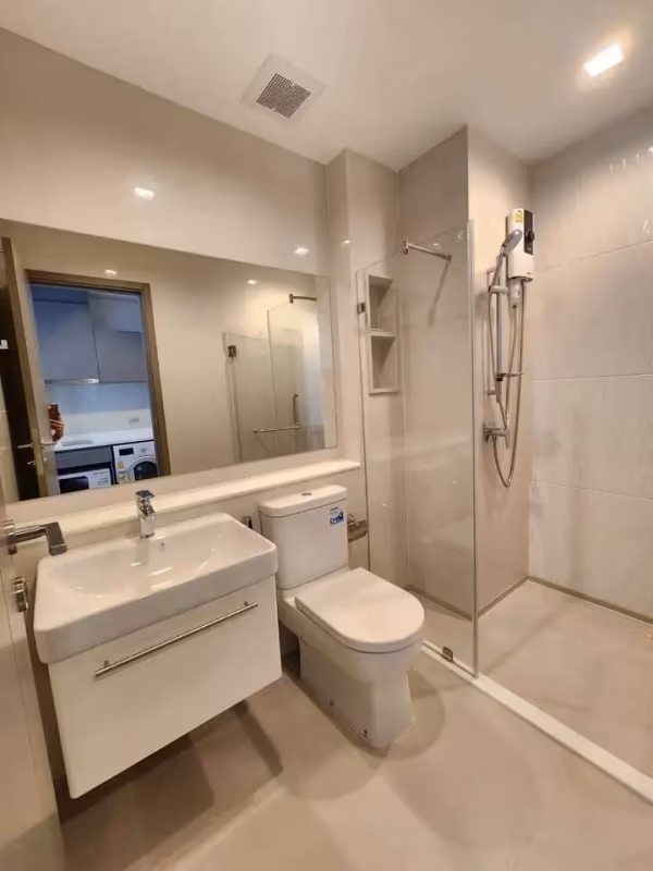 1 Bedroom Condo For Rent in Pathum Wan, Pathum Wan, Bangkok - Image 6