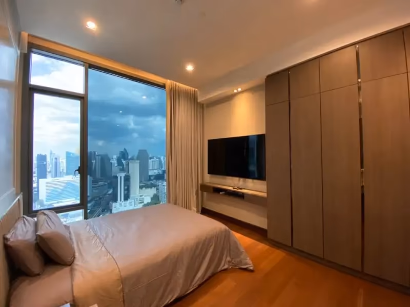 Q1 Sukhumvit Condo by Q House - Image 12