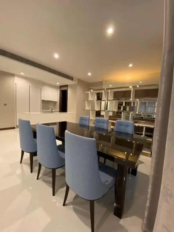 Q1 Sukhumvit Condo by Q House - Image 5