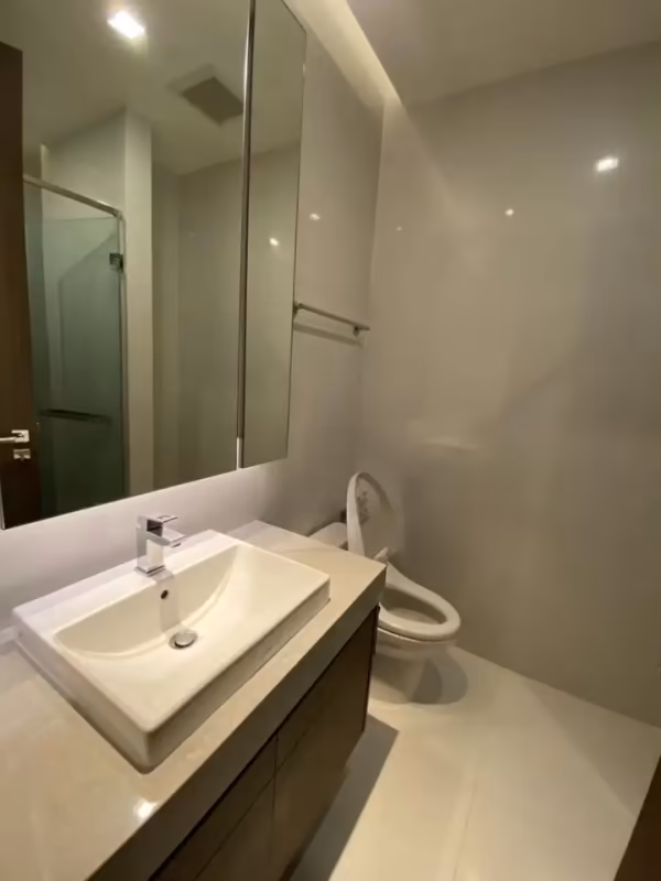 Q1 Sukhumvit Condo by Q House - Image 24