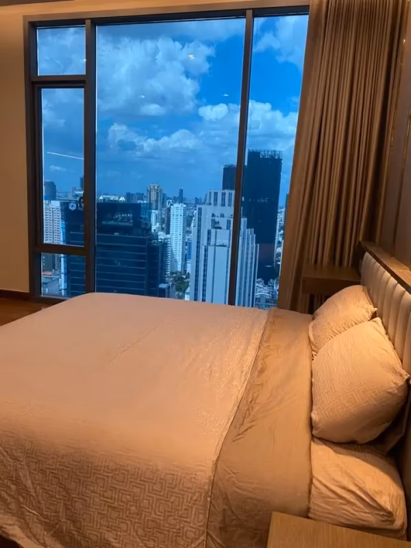 Q1 Sukhumvit Condo by Q House - Image 8