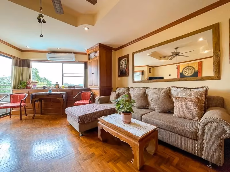 Riverside Condo - Image 9