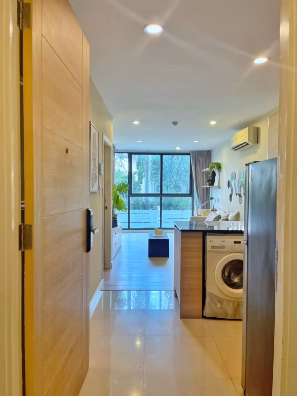 W 8 Thonglor 25 - Image 4