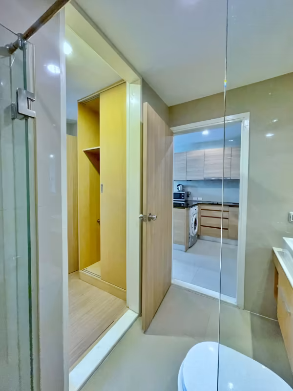 W 8 Thonglor 25 - Image 21