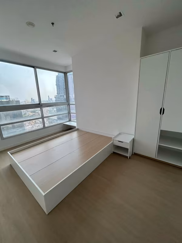 Sathorn House - Image 7