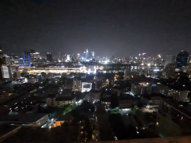 ออกัสตัน สุขุมวิท 22 - Image 18