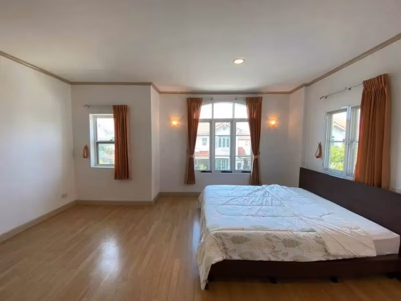3 ห้องนอน บ้านเดี่ยว สำหรับเช่า ใน หนองแจง, บึงสามพัน, เพชรบูรณ์ - Image 5