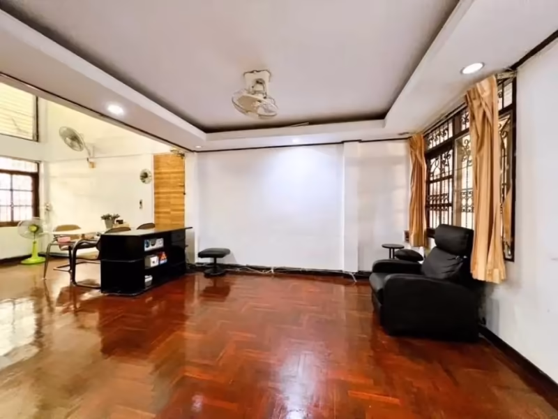 5 ห้องนอน ทาวน์เฮาส์ สำหรับเช่า ใน หนองแจง, บึงสามพัน, เพชรบูรณ์ - Image 1