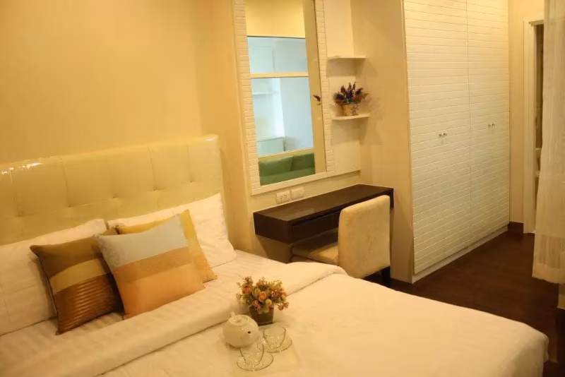 Ivy Thonglor 23 - Image 4