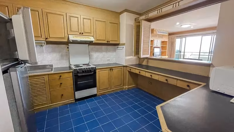 Rimping Condominium - Image 10