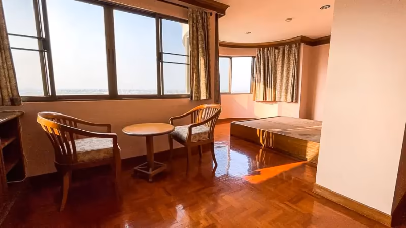 Rimping Condominium - Image 2