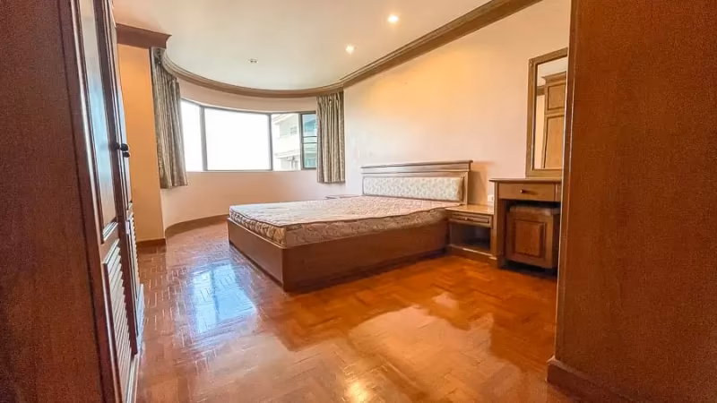 Rimping Condominium - Image 8