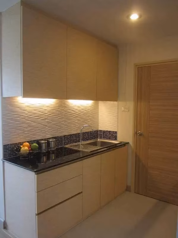 The Wing Place Condominium - Image 4