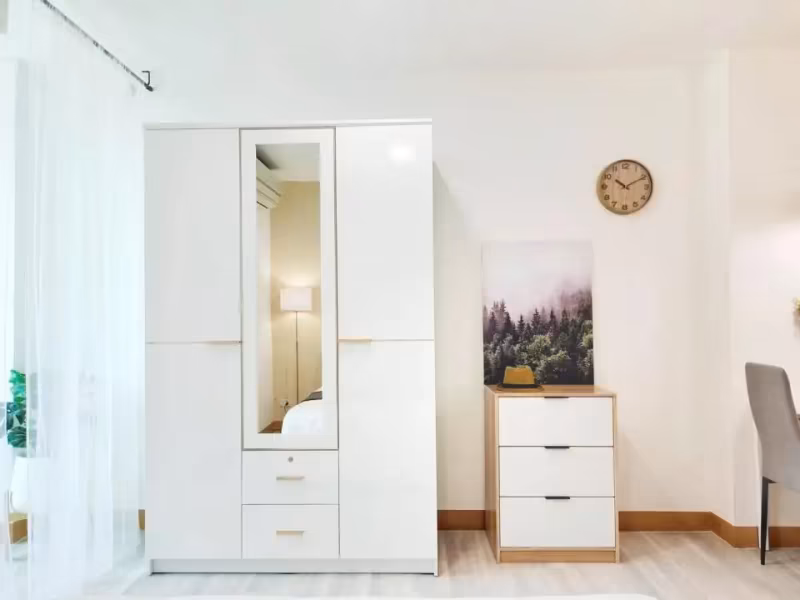 SR Land Condo - Image 16